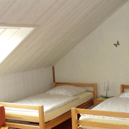 Buedingen-Ferienwohnung Bausch Екстер'єр фото
