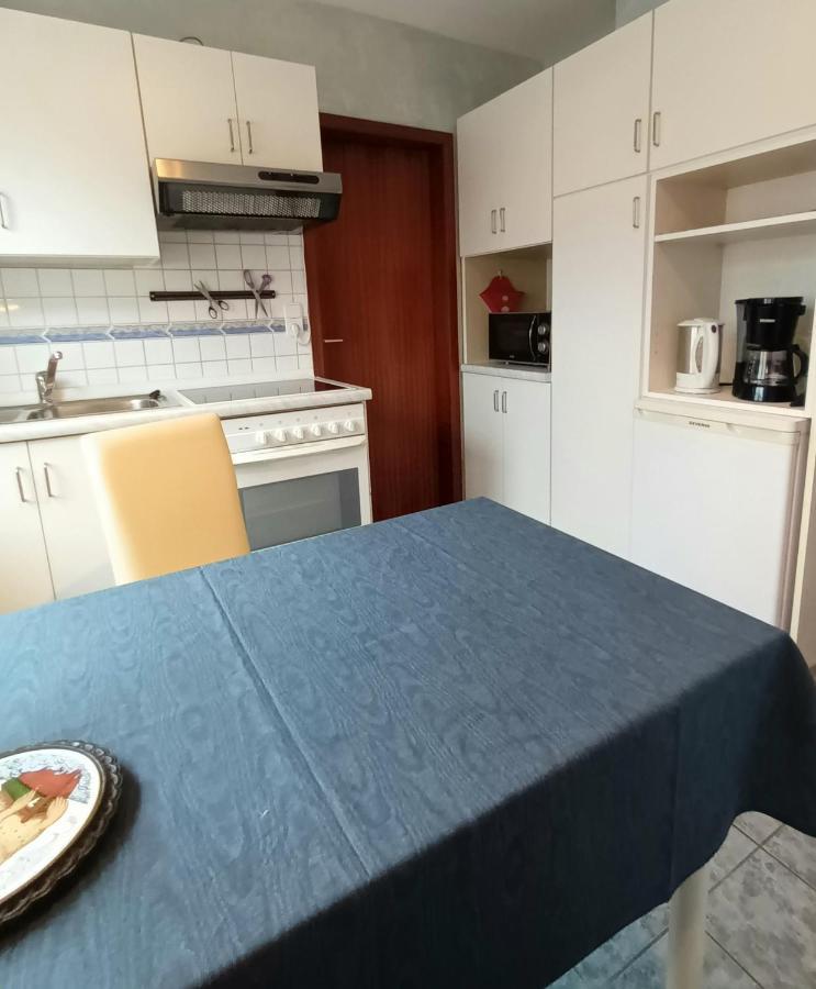 Buedingen-Ferienwohnung Bausch Екстер'єр фото