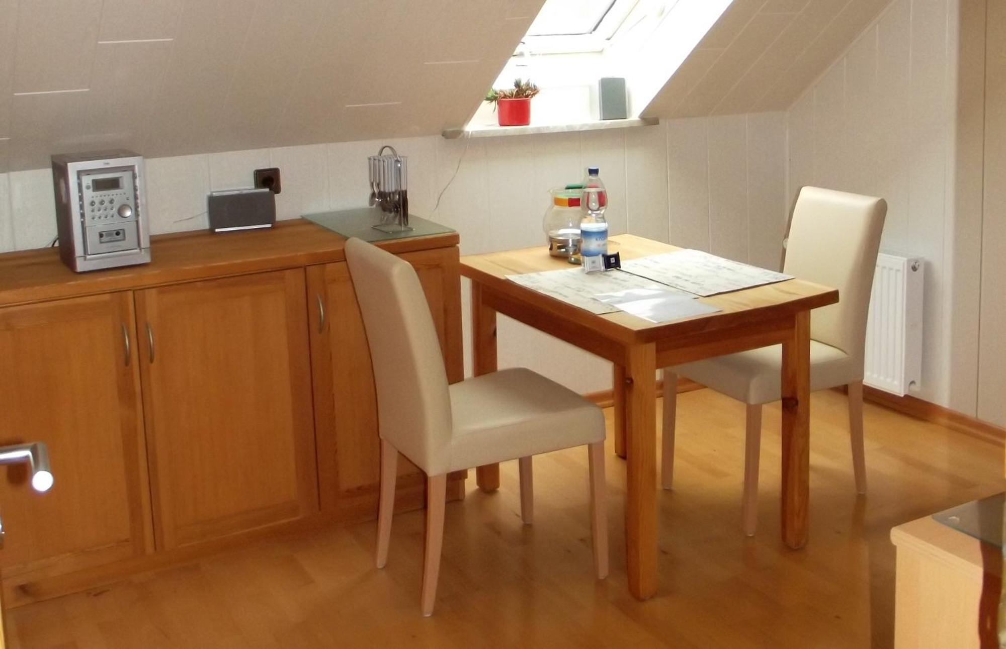 Buedingen-Ferienwohnung Bausch Екстер'єр фото